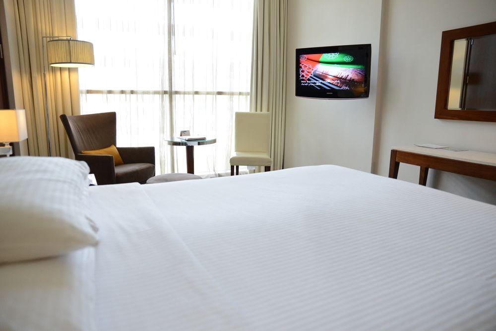 Centro Yas Island-by Rotana Hotel 3*